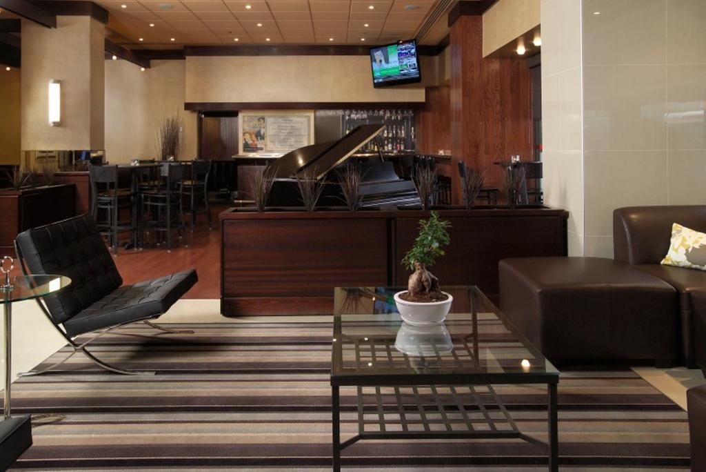 Best Western Primrose Hotel Downtown Τορόντο Εξωτερικό φωτογραφία